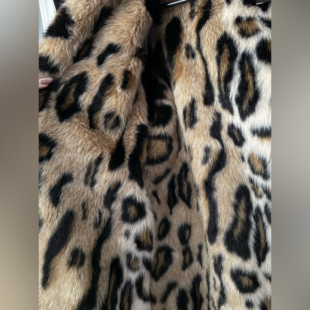 EXPRESS winter jacket coat with faux fur leopard removable vest - Picture 5 of 7